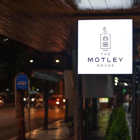 Ostello The Motley House Bangkok Esterno foto
