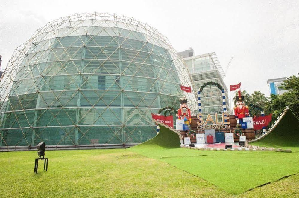 Ostello The Motley House Bangkok Esterno foto